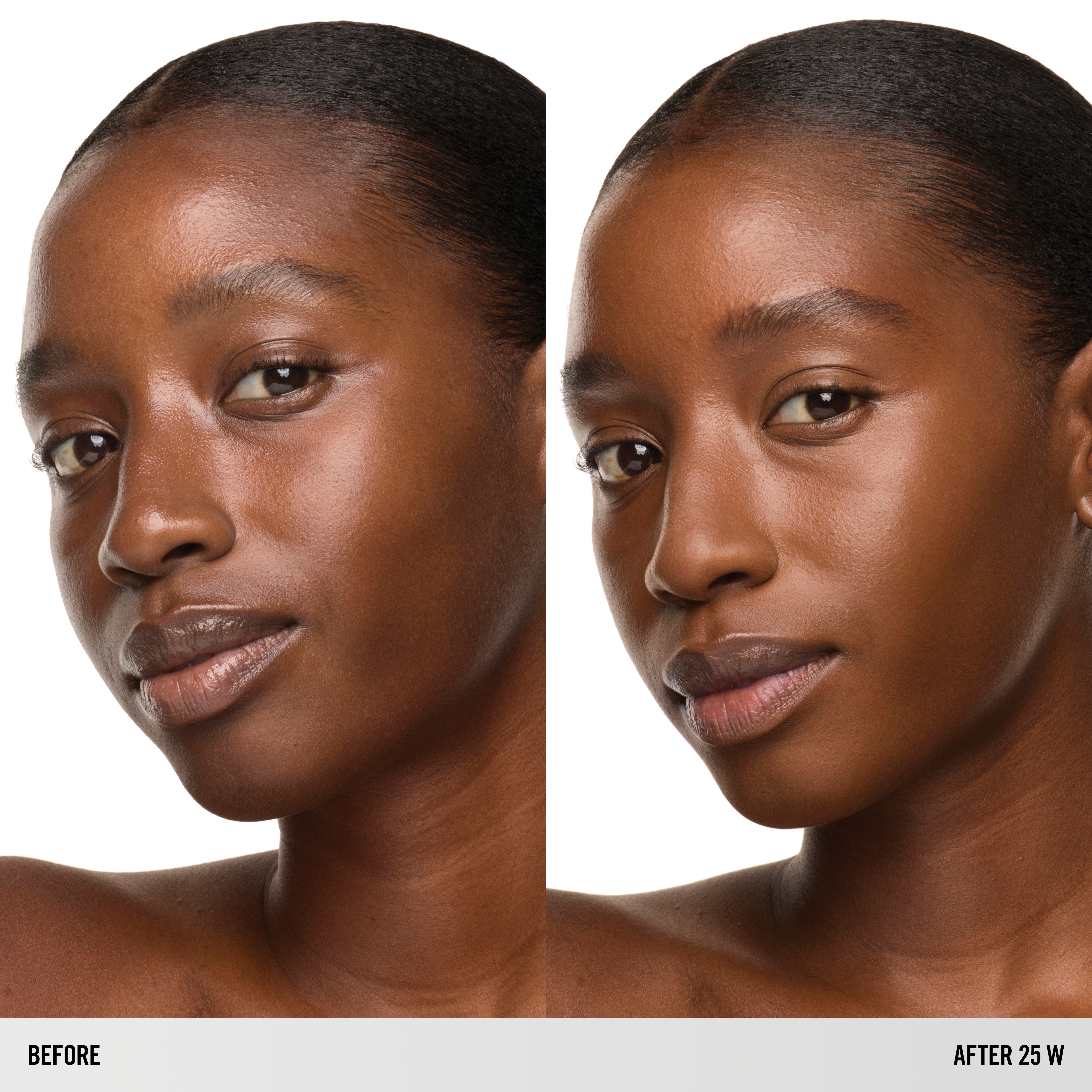 SURREALSKIN® NATURAL FINISH FOUNDATION (BASE DE LARGA DURACIÓN CON ACABADO NATURAL)